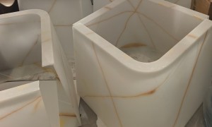 中山透光云石定制厂哪家合作案例多？闯皇阁源头厂家用户力荐