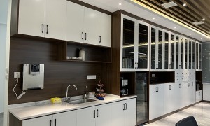 江西南昌庭院花园设计施工价格行情：和美园林花园石材选材与排水系统施工要点
