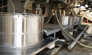 离心机配件生产厂家哪家靠谱？成都高分离心机用户口碑深度解析