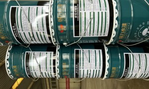 山西冠晶石仿石漆生产厂家实力参考：施工工艺与用途全解析