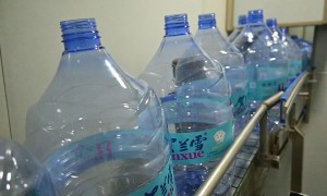桶装水生产厂哪家合作案例多 贺兰雪山泉水业实力参考