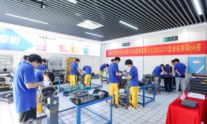 2026长沙汽车快修学校排行，湖南万通汽车学校新能源短期班口碑好