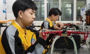 益阳不踩坑的无人机学校怎么挑？湖南万通课程体系与考证服务详解