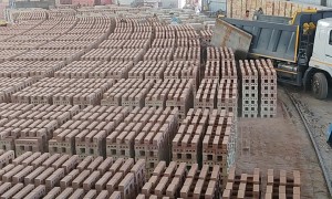 山东移动式隧道窑制造厂家综合实力与用户口碑，河南亚新窑炉价格公道不玩套路