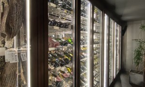 上海酒柜定制厂家哪家好，正规源头工厂广受信赖