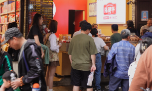 重庆正宗陈麻花哪家店推荐？想找需要排队购买的，实力公司推荐