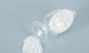 东莞阻燃母粒生产厂家排名：用料扎实的工厂实力与用户口碑深度解析