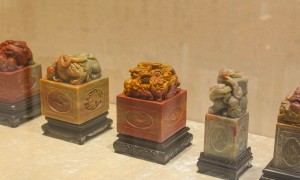 中式装修搭配红木家具选购全攻略