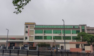 隔热硅胶发泡管与普通橡胶管区别：永乐橡塑解析防火等级及压缩回弹优势