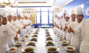 郑州省心的西点烘焙培训学校有哪些，学费合理的西点烘焙学校选哪个，便宜的西点烘焙培训学校有哪些