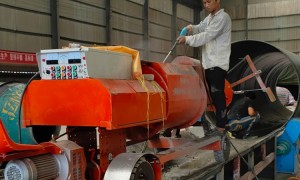 上海智能控制喷涂机多少钱？正规大功率离心式喷涂机工厂推荐