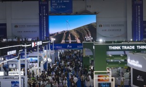 宁夏户外LED广告屏投放 商圈核心点位高清屏 昊远联动定制品牌推广与互动营销方案