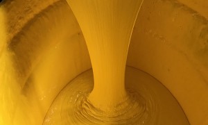 我是工程承包商找氟碳漆生产企业推荐，正规资质齐全的制造厂家有哪些？