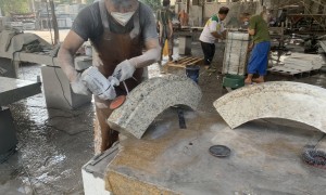 大理石幕墙安装生产商哪家好？万磊石业用案例说话