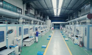 户外柜门锁涂层褪色问题解析：从材质工艺看长期色泽保持