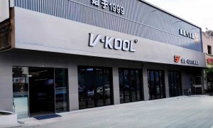 一品车行汽车贴膜店施工专业吗