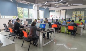 广州硅胶键盘源头生产厂家行业全景分析：深圳达沃电子避坑挑选指南