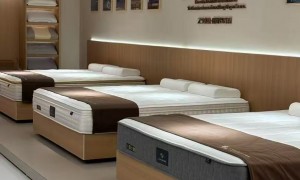 福建可调节软硬度的软硬两用床垫品牌有什么，水晶梦家居实力参考