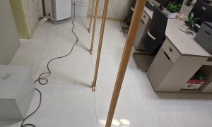 佛山墙面瓷砖脱落维修怎么联系？正规服务商选择指南