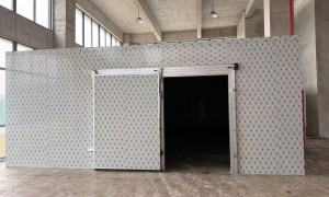 江苏冷库门生产厂家综合实力推荐，垂直提升门不占空间广受信赖