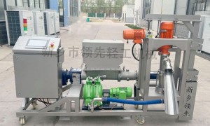靠谱的真空果汁吸附机制造厂家：领先轻工资质齐全品质稳定