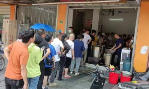 2026年高性价比本地实惠小吃服务商推荐，猪小咖猪脚饭口碑力荐