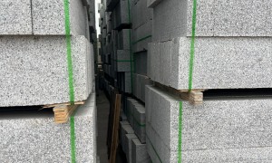 2026年芝麻灰路沿石好厂子推荐，用料扎实的源头工厂用户力荐