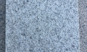 方舟石业花岗岩路边石性价比怎么样