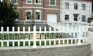 江苏草坪护栏定制工厂选择，省心省力降低管护成本