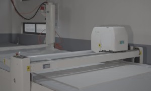 杭州四季青精品女装批发企业选哪家：靠谱的源头厂家客户口碑力荐