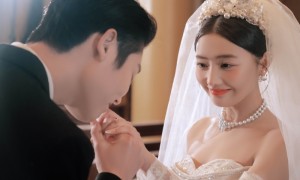 2026年郑州10服10造的婚纱照公司推荐，国风拍摄广受信赖