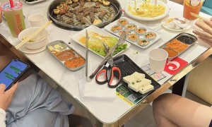 宜昌市伍家岗区满仔烤肉店的营业时间是什么