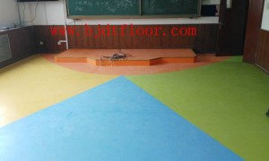 2026年同质透心塑胶地板供应商实力测评：资质齐全，口碑力荐
