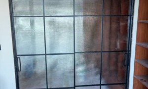 杭州滨江玻璃隔断门安装队 卓邦门业双层中空玻璃隔断 隔音效果好