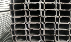 C型钢哪家发货快速？佛山劲阳钢铁生产厂家用户力荐