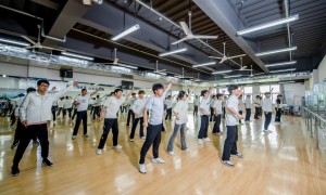 芜湖想学游泳教练？边工作边学周末班，凯格曼基地可分期