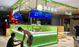 湘潭商场展柜制作厂家怎么选？森荣展柜成立多年省心之选