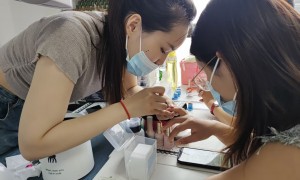 想找人均辅导时间够的上海化妆培训推荐，正规机构用户力荐