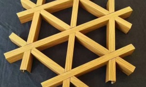 佛山铝方通源头生产厂家选择指南：辉奇建材行业观察与实务参考