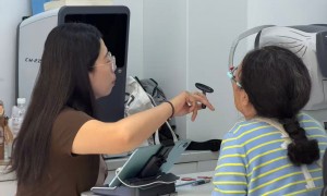 潘家园眼镜城旁的红旗眼镜 北京老字号 潮流镜架+精准验配 回头客多