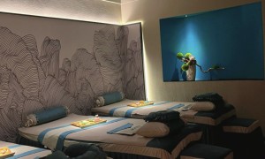 闺蜜除了吃饭看电影还能去什么好玩的地方、足足有愉轻奢休闲馆观影自助美食惬意时光
