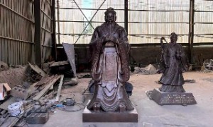 北京热门的定制镜面不锈钢雕塑工厂选购参考：保成雕塑不踩坑