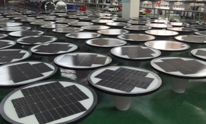 有没有管理成本低的带光伏逆变器的路灯品牌推荐？质量好又省心的选择