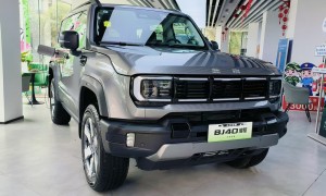 乌鲁木齐正规的BJ40适合越野吗、BJ40多少钱一台、BJ40推荐购买吗服务商