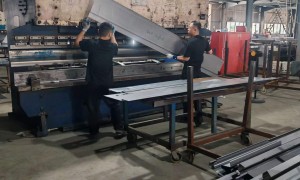 群邦门业属于什么线品牌：浙江钢质门厂家靠谱商家测评排名
