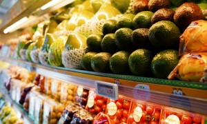 口碑不错的新鲜水果店加盟哪个好？吉小果实力参考
