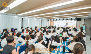 广州无需行业经验植物养发馆招商，社区小店模式投资前景怎么样