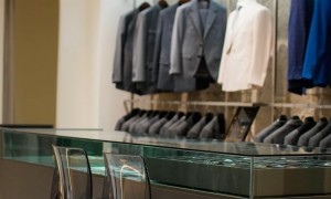 贵州新郎婚礼品牌西服厂家实力参考