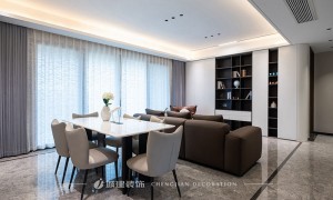 城建装饰的大平层设计专业吗