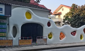 文旅景区玻璃钢雕塑制造厂家行业现状与选择指南